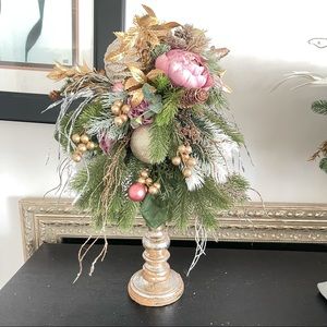 Christmas centerpiece 18” , wooden base